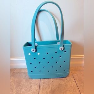 Baby BOGG bag authentic in Turquoise.